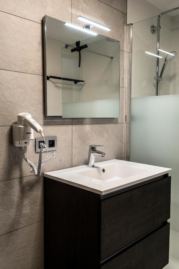 Guesthouse Max Zwijndrecht Экстерьер фото