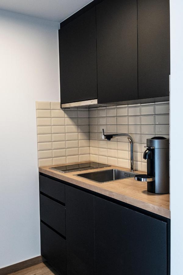 Guesthouse Max Zwijndrecht Экстерьер фото